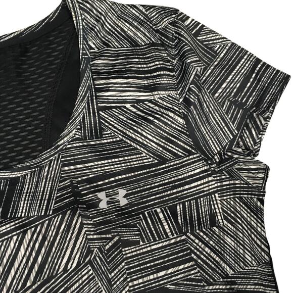 Under Armour Flyweight Short Sleeve Activewear Top Athletic Tee Running Shirt - Picture 6 of 6